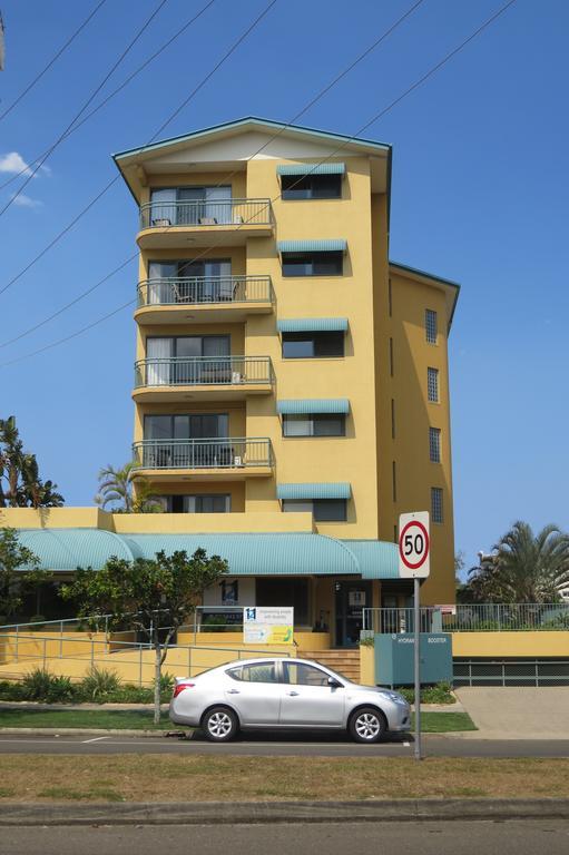 Sunshine Towers Boutique Apartments Maroochydore Exterior photo
